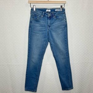 Jessica Simpson Rolled Crop Skinny Denim Jeans, Size 4 or 27
